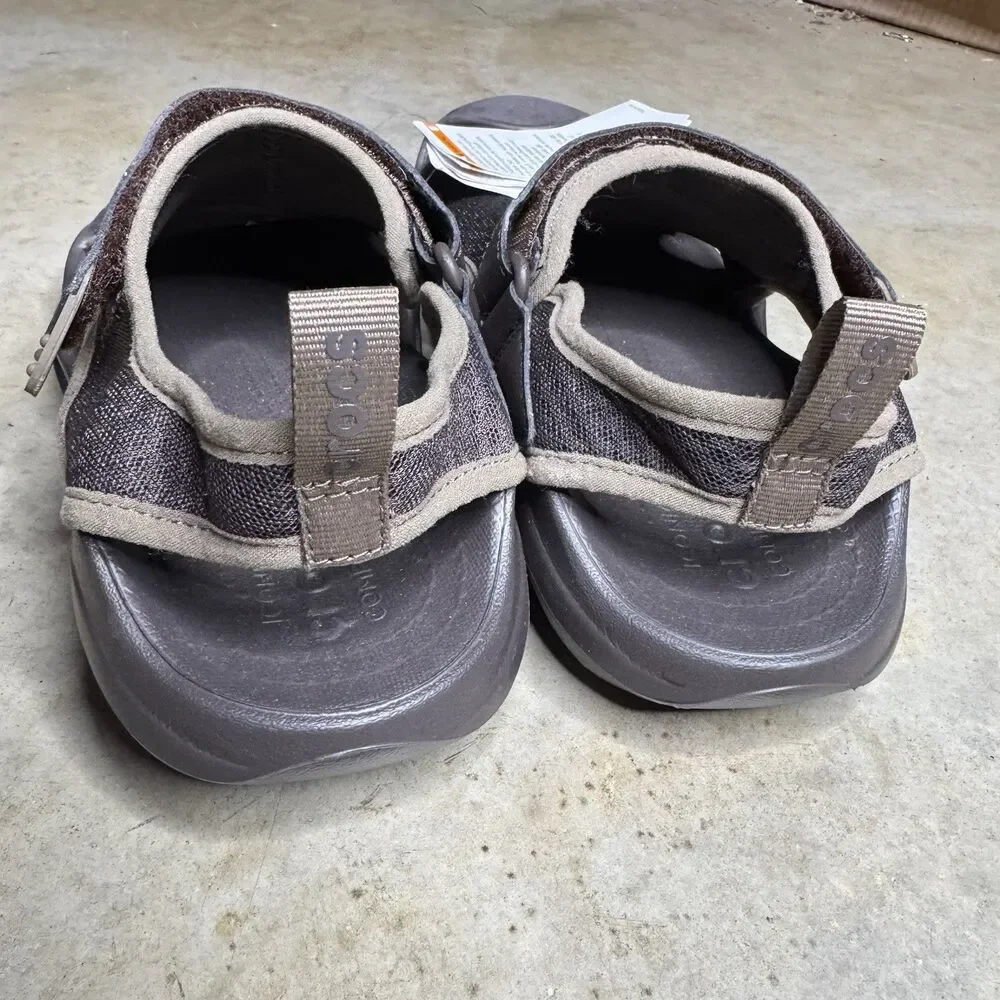 crocs men's swiftwater mesh deck brown sandals size 9 Lightweight Flexible NWT